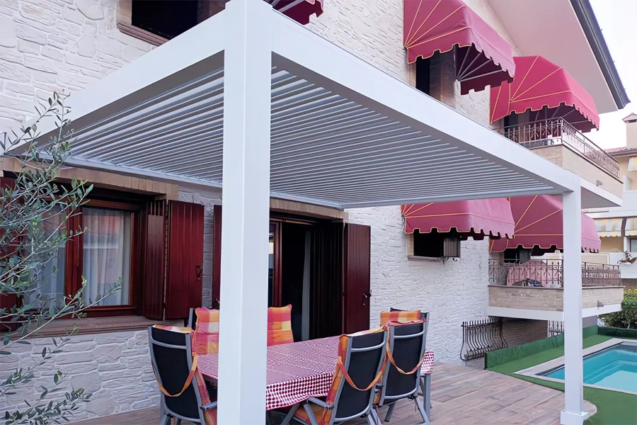 BL-909 Pergola Bioclimatica Bianca Giardino Terrazzo