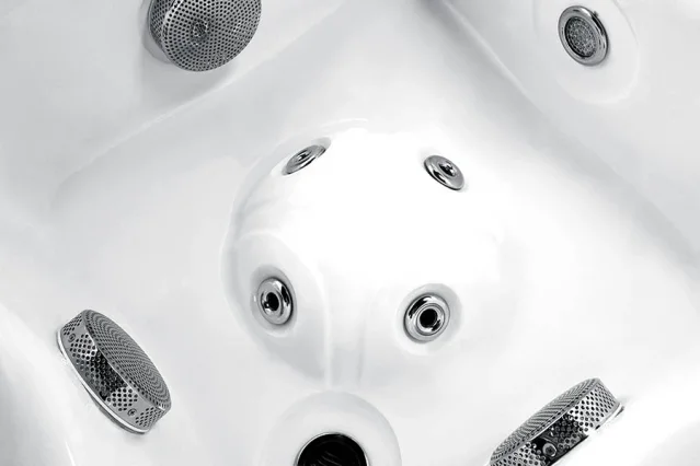 Getti in acciaio Inox per minipiscine