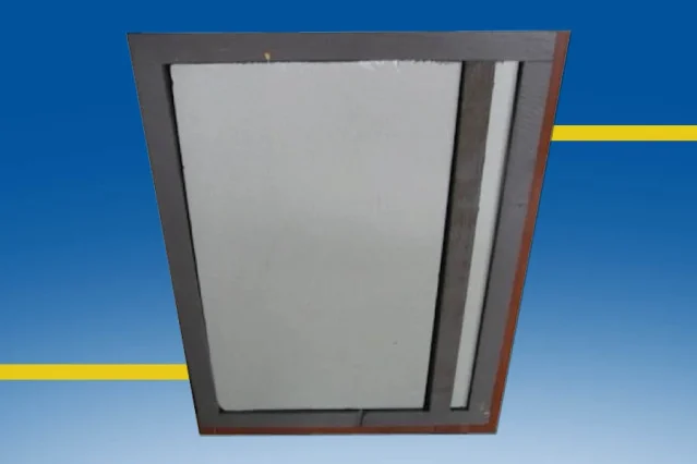 Swim spa skirt insulation